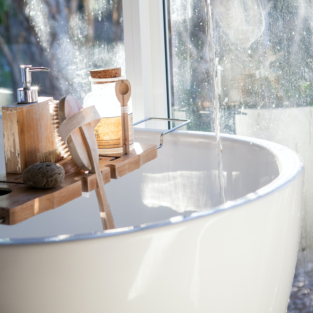 Dry Brushing in Perimenopause: Supporting Skin, Lymph, and Energy